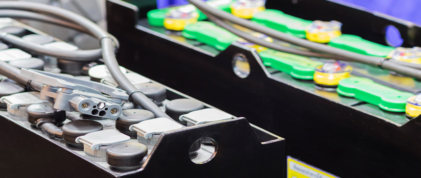 Key Factors for Retrofitting Lithium Batteries to Older Forklifts